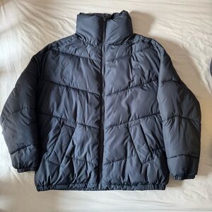 hollister puffer
